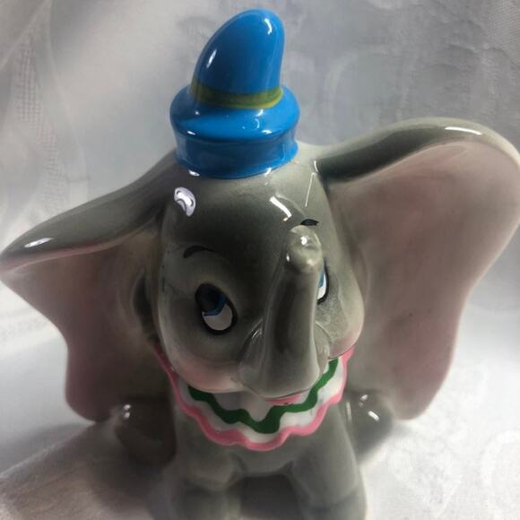 Vintage Dumbo The Flying Elephant - Picture 1 of 5